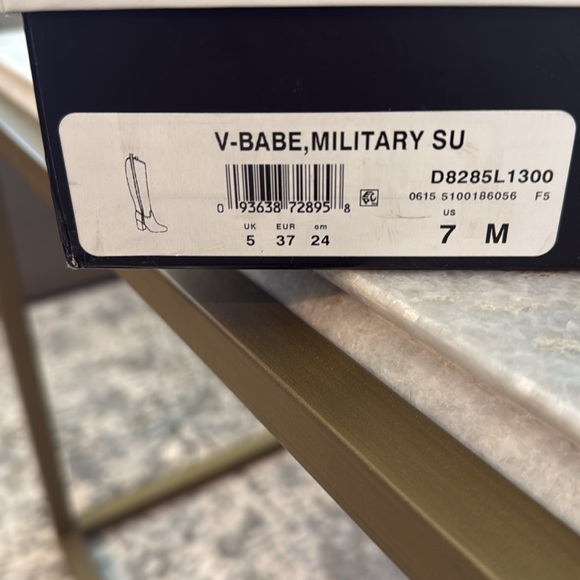 Gorgeous Via Spiga V-Babe Knee High Boots in Military Suede - Sz 7M - Picture 8 of 8